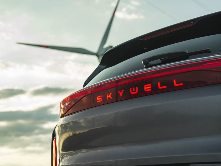 Skywell BE11 ile Konforlu Sürüşün Tanımı Yeniden Yazılıyor